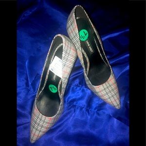 S😊LD! 👠Sz 7.5 Plaid Stiletto Pump Shoes